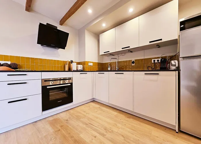 Daire Le Cinema - T2 Refait A Neuf